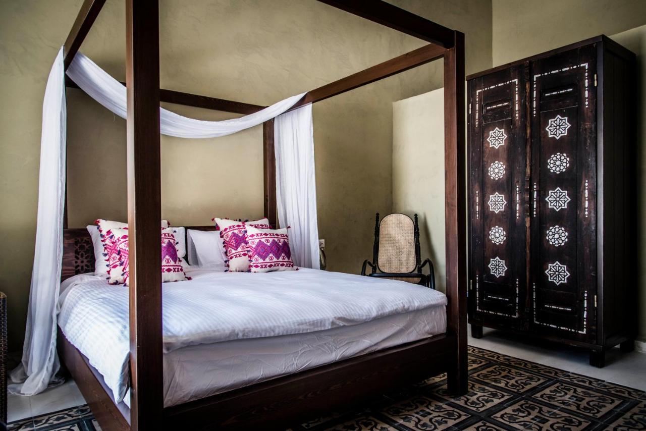 Dar Camelia Bed & Breakfast Tyre Exterior photo